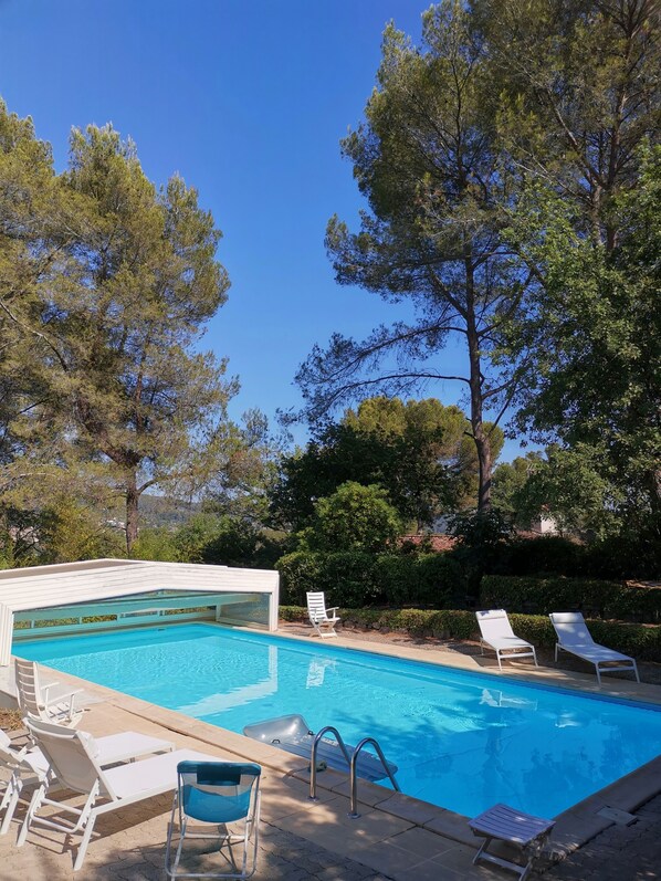 Piscine extérieure