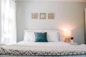 4 bedrooms, iron/ironing board, travel crib, free WiFi