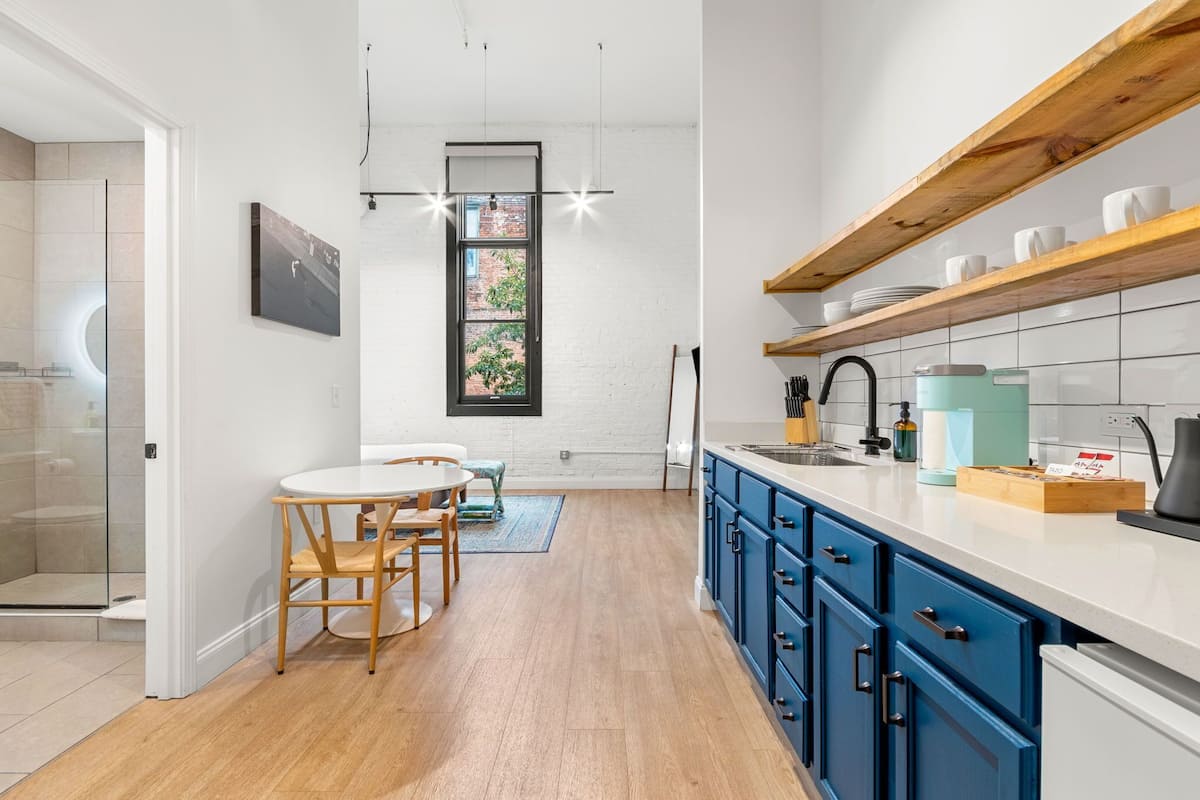 Studio, 1 grand lit | 2 chambres, décoration personnalisée, ameublement personnalisé