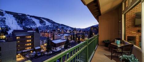 コンドミニアム (Vantage Point Condo 502) | 外観