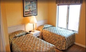 2 bedrooms