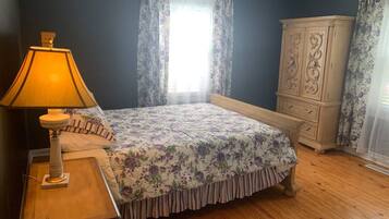 Skrivebord, strygejern/strygebræt, Wi-Fi