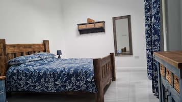 Apartamento, 1 habitación (Tricycle) | Cuna de viaje, ropa de cama, accesible en silla de ruedas