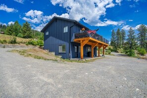 Exterior - Lakeside Bungalows Unit 1&2 (Bayview)