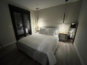 2 bedrooms, travel crib, free WiFi, bed sheets - BICO DE RODAS A RURAL LUXURY.. APT 2 (Torrequemada)