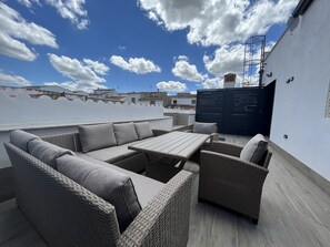 Outdoor dining - BICO DE RODAS A RURAL LUXURY.. APT 2 (Torrequemada)