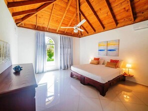 4 chambres, accès au Wi-Fi (inclus), literie fournie