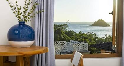 Paseo Miraflores 8 at Las Catalinas