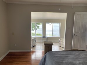 4 habitaciones, tabla de planchar con plancha y wifi gratis 