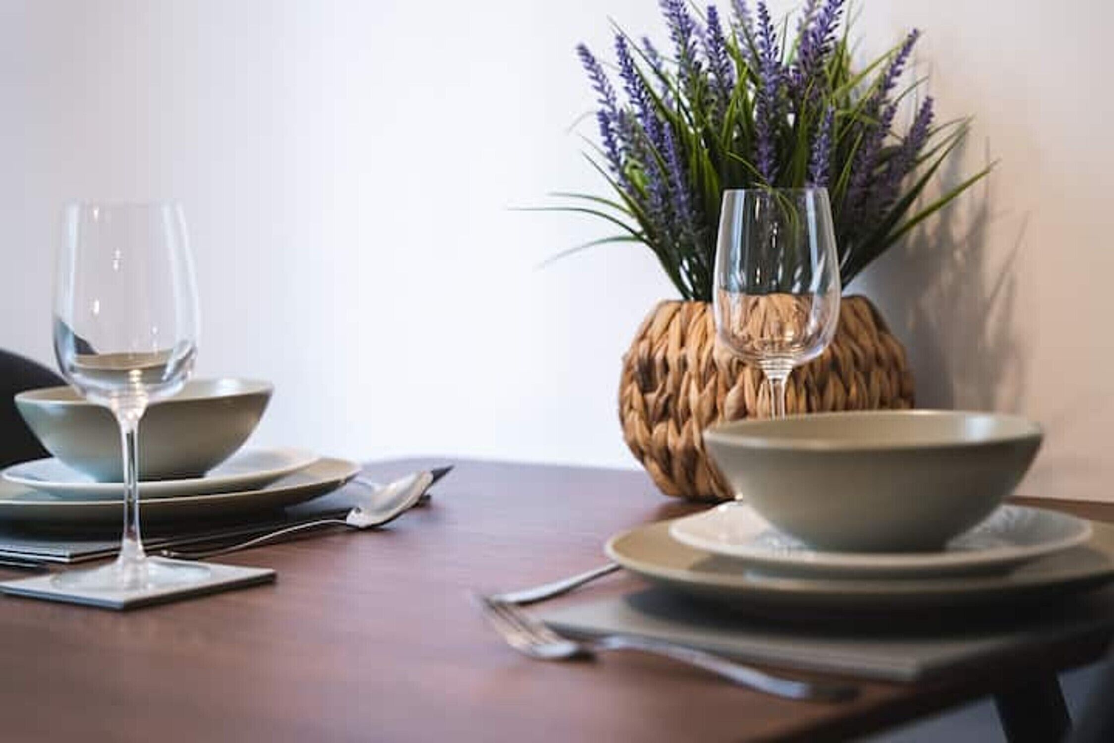 Panoramic Apartment, Accessible, Private Bathroom | Dining