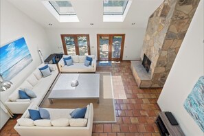 Smart TV, fireplace, printers