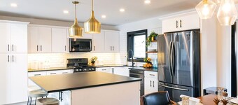 BRAND NEW 4 story home minutes from Warren St w/ a King Suite!