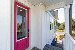 Exterior detail - Tide Pool - Heated Pool/Hot Tub/Golf Cart/Rooftop Deck/Ocean Views (St. Augustine)