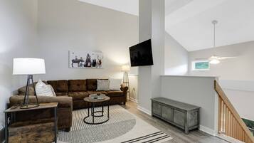 Condo (Lidos Lodge) | Exterior