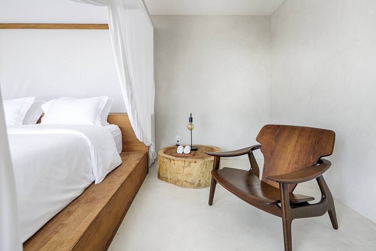Seprai premium, selimut bulu angsa, minibar, dan Wi-Fi gratis