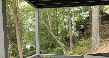 Large Lakefront home w/ Private Dock in Big Creek, beautiful views!