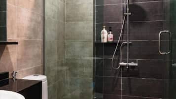 Hair dryer, towels, soap, shampoo