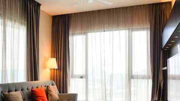 奢華頂層客房 (Genting Sky Glamping Duplex Apartment) | 客廳 | 平面電視