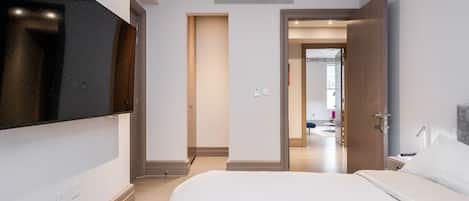 2 slaapkamers, een strijkplank/strijkijzer, gratis wifi, beddengoed