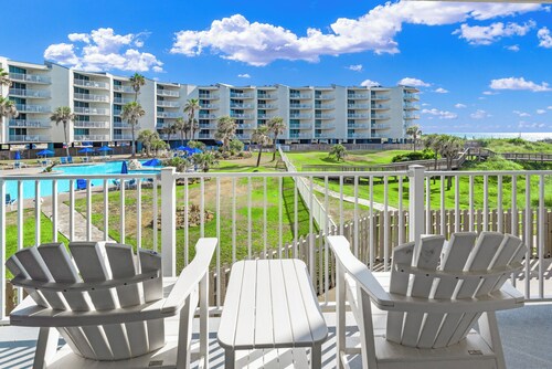 Sandcastle Condominiums Unit 135