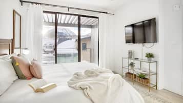 3 Schlafzimmer, Bügeleisen/Bügelbrett, Reisekinderbett, kostenloses WLAN