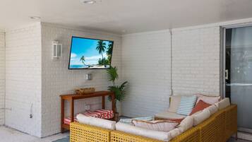 Fernseher