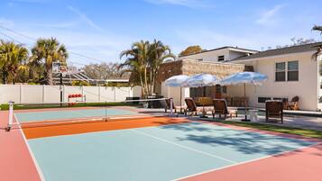 Sportplatz