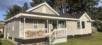 Central located. Includes finished 2 car garage! 1 minute from beach!