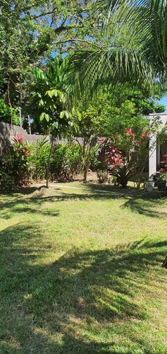 Cozy Suite with Garden
