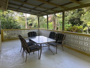 Deluxe Bungalow | Terrace/patio - Warrie Head Resort (Ontario Village)