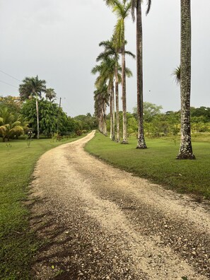Property entrance - Warrie Head Resort (Ontario Village)