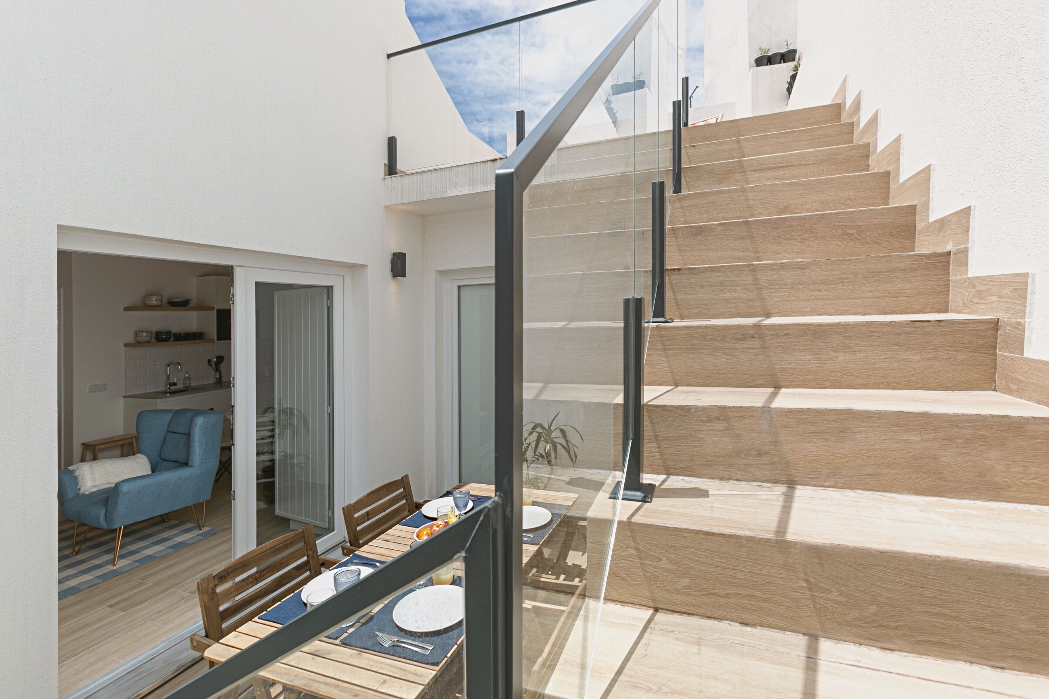 屋外ダイニングエリア