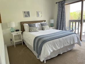 3 多间卧室、办公桌、旅行婴儿床、免费 WiFi