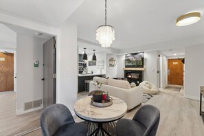 Interior - Ski-In Ski Out Luxury 1 Bd / 2 ba Condo - Sleeps 4 (Park City)