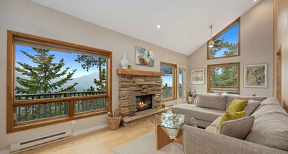 Cliffview Luxury Vacation Rental at Windcliff