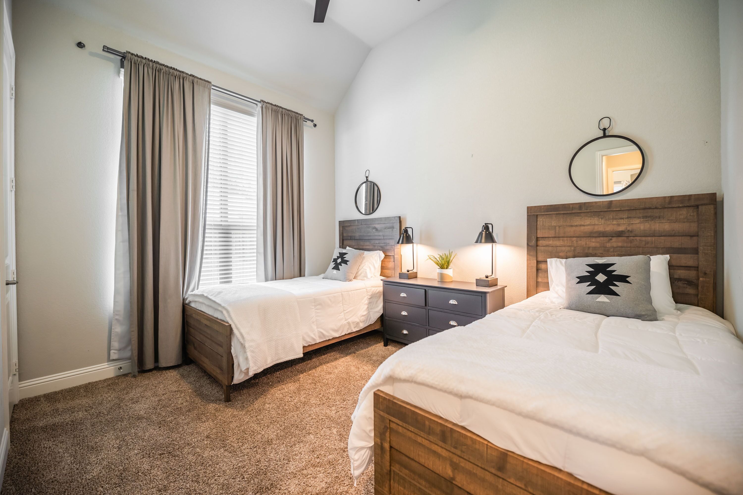 Bedroom with Two Twin Beds