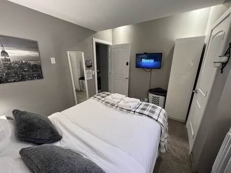 Stay549 - Image 30