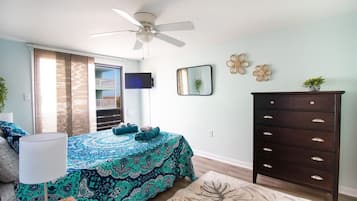 1 bedroom, travel crib, WiFi, bed sheets