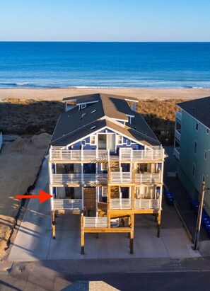 Exterior - #5 Steps away from beach! 1 mile from CB Boardwalk (Carolina Beach)