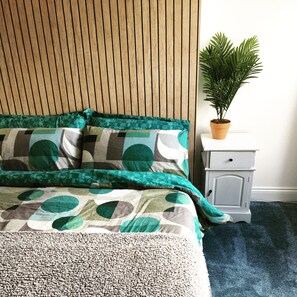 2 Schlafzimmer, Zimmersafe, Bügeleisen/Bügelbrett, kostenloses WLAN