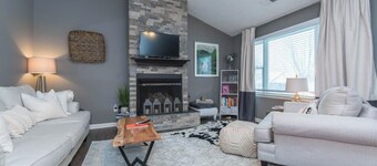 This house is a 3 bedroom(s), 2 bathrooms, located in Lexington, KY.