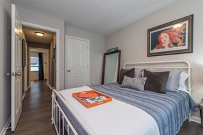 3 bedrooms, iron/ironing board, free WiFi