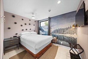 Double Room, 1 Queen Bed with Sofa bed | In-room safe, individually decorated, individually furnished, desk