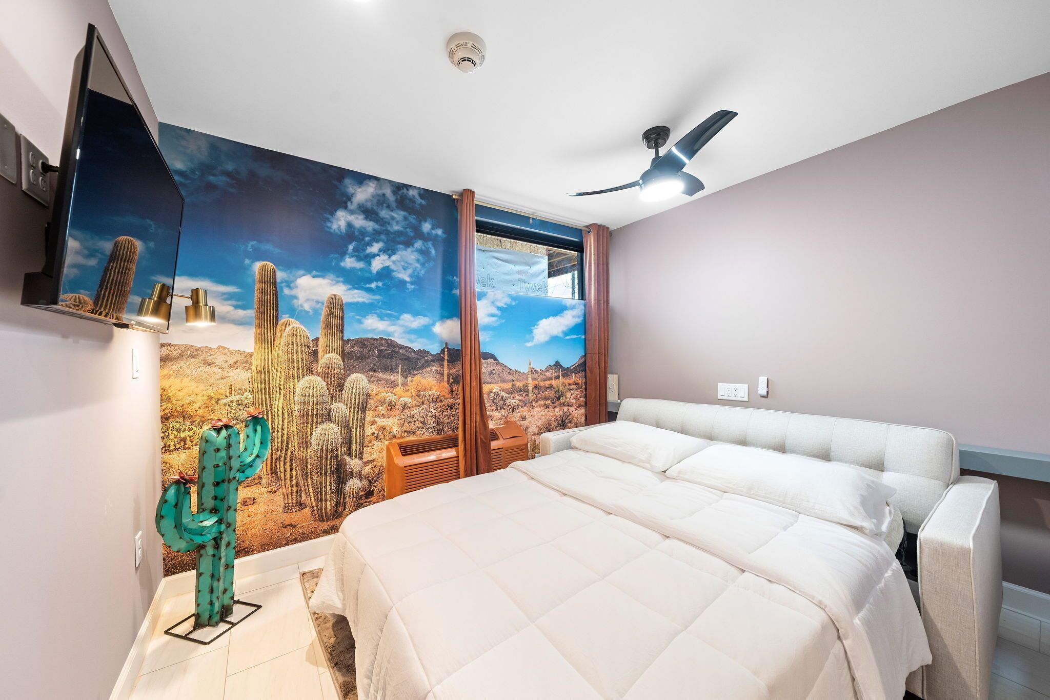 In-room safe, individually decorated, individually furnished, desk