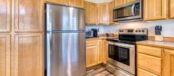 3 Bedroom, 2 bathroom house