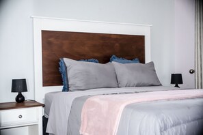 2 habitaciones, tabla de planchar con plancha y wifi gratis 