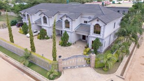 Exterior - Luxurious Two Bedroom Double Storey Apartments (Lusaka)