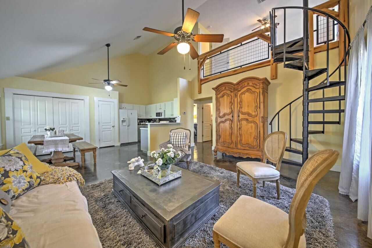 Smart TV, table tennis