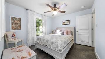 4 多间卧室、熨斗/熨衣板、旅行婴儿床、免费 WiFi