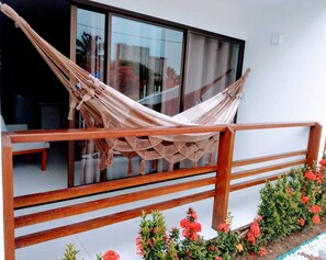 Rom – comfort, hageutsikt, 1. etasje | Terrasse/patio